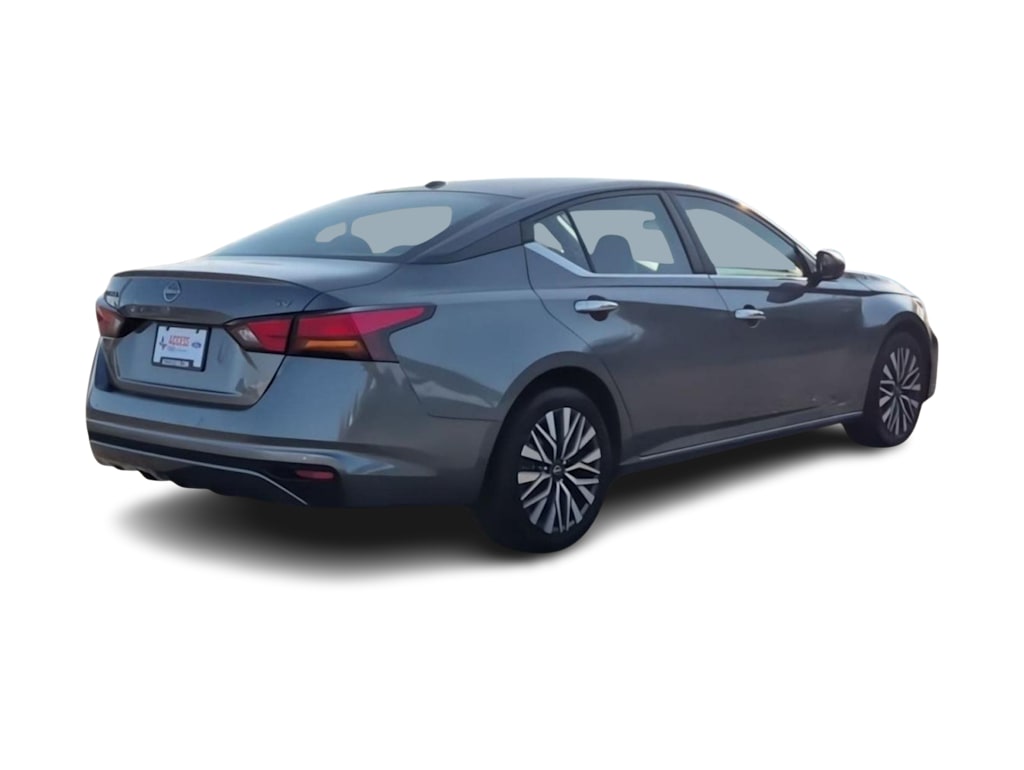 Thumbnail: 2024 Nissan Altima - 23