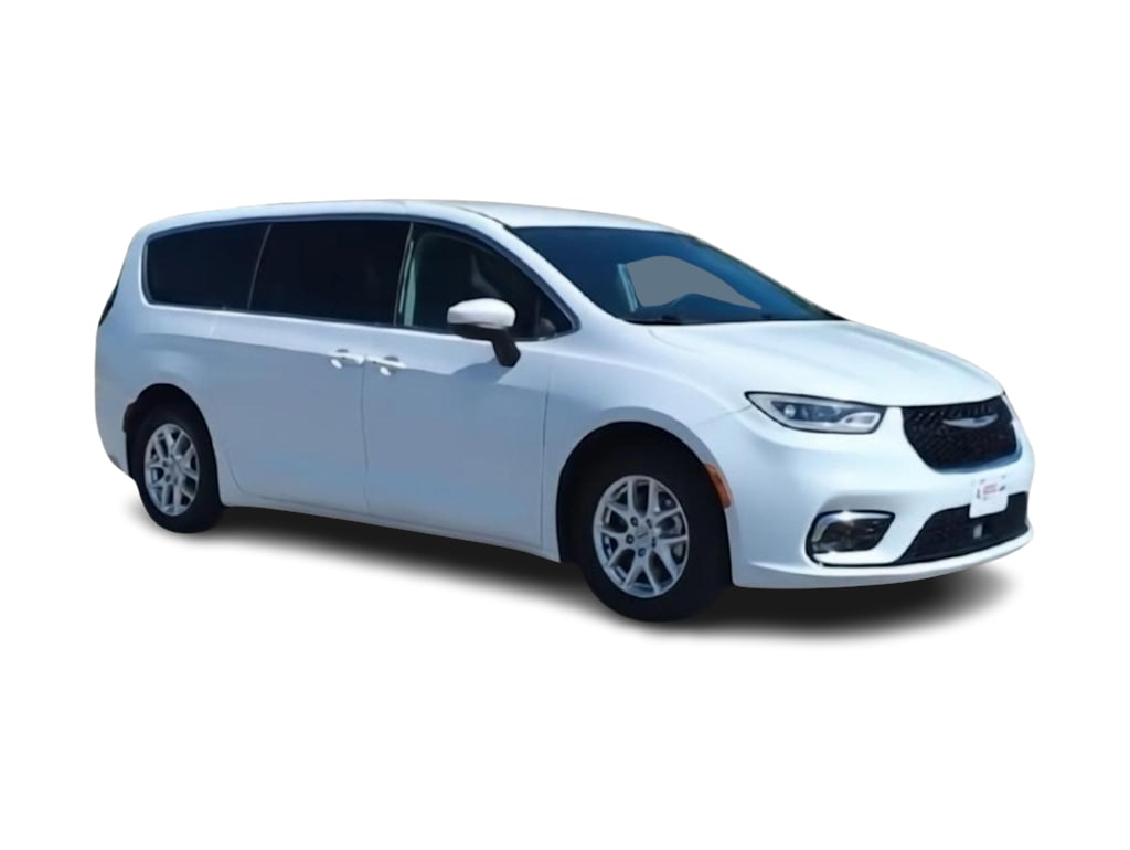 Thumbnail: 2023 Chrysler Pacifica - 18