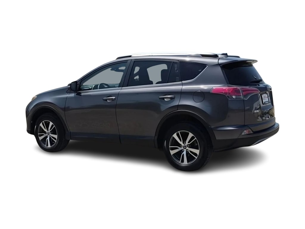 Thumbnail: 2017 Toyota RAV4 - 22