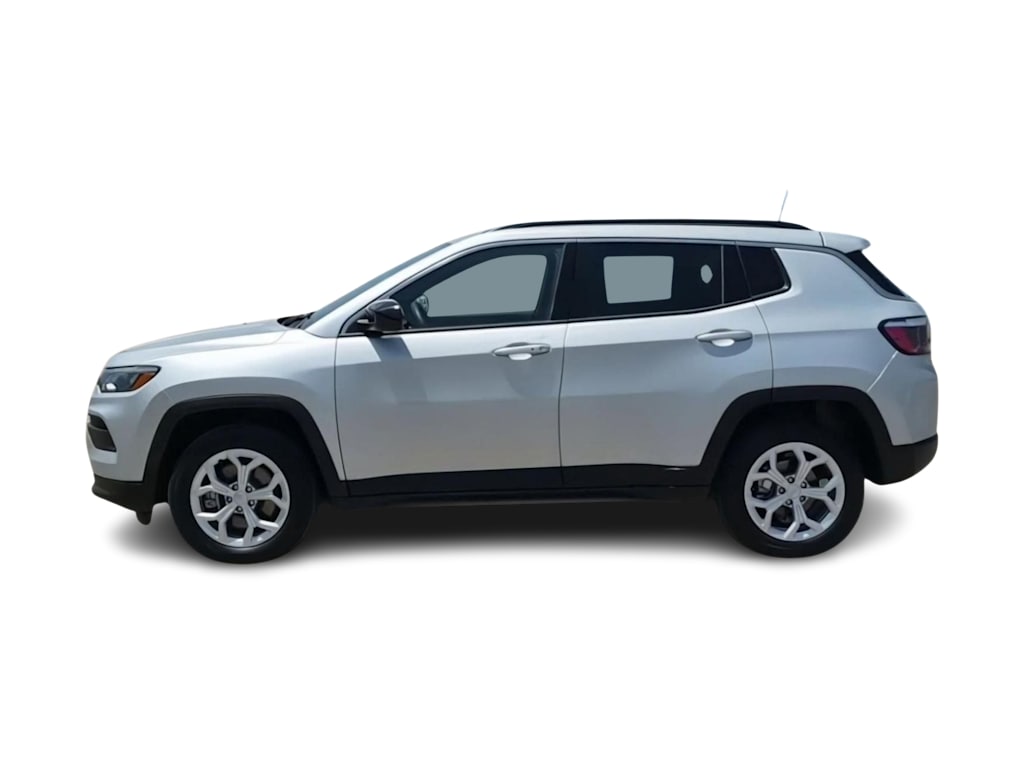 Thumbnail: 2024 Jeep Compass - 3