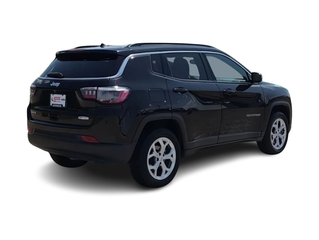 Thumbnail: 2024 Jeep Compass - 22