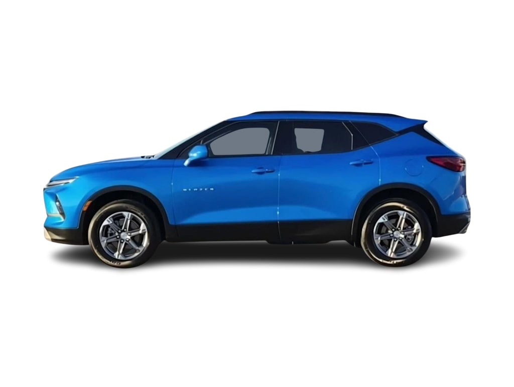 Thumbnail: 2024 Chevrolet Blazer - 3