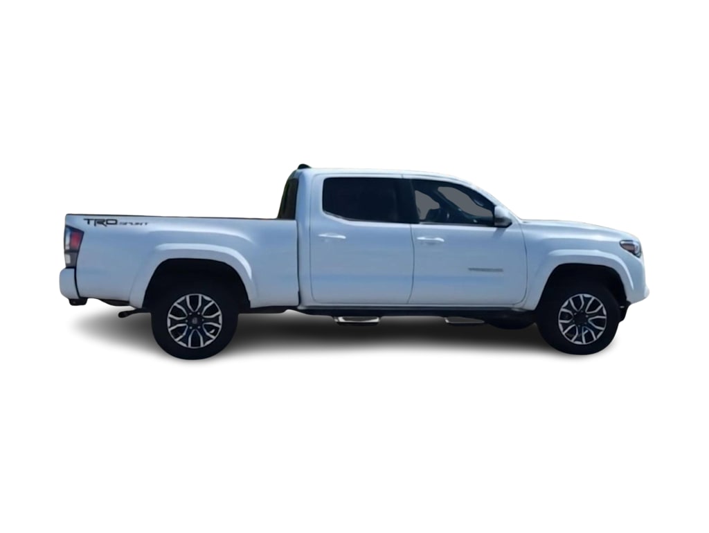 Thumbnail: 2022 Toyota Tacoma - 22