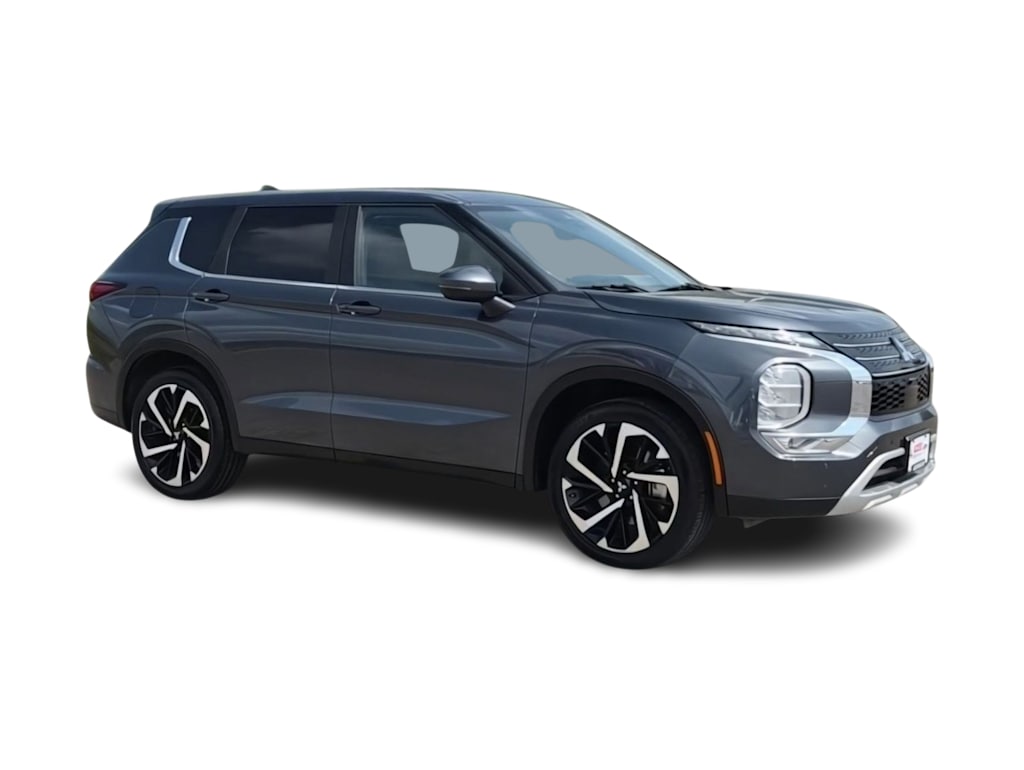 Thumbnail: 2024 Mitsubishi Outlander - 19