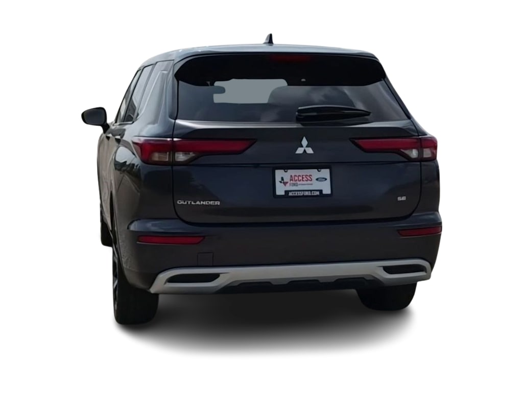 Thumbnail: 2024 Mitsubishi Outlander - 22