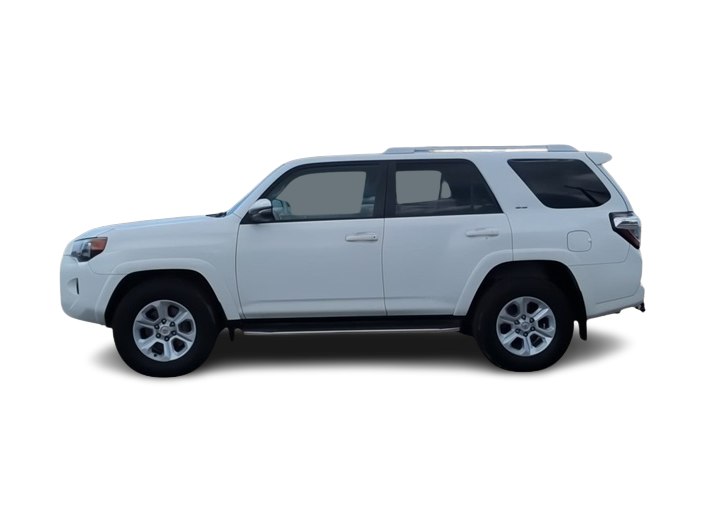 2017 Toyota 4Runner SR5 3