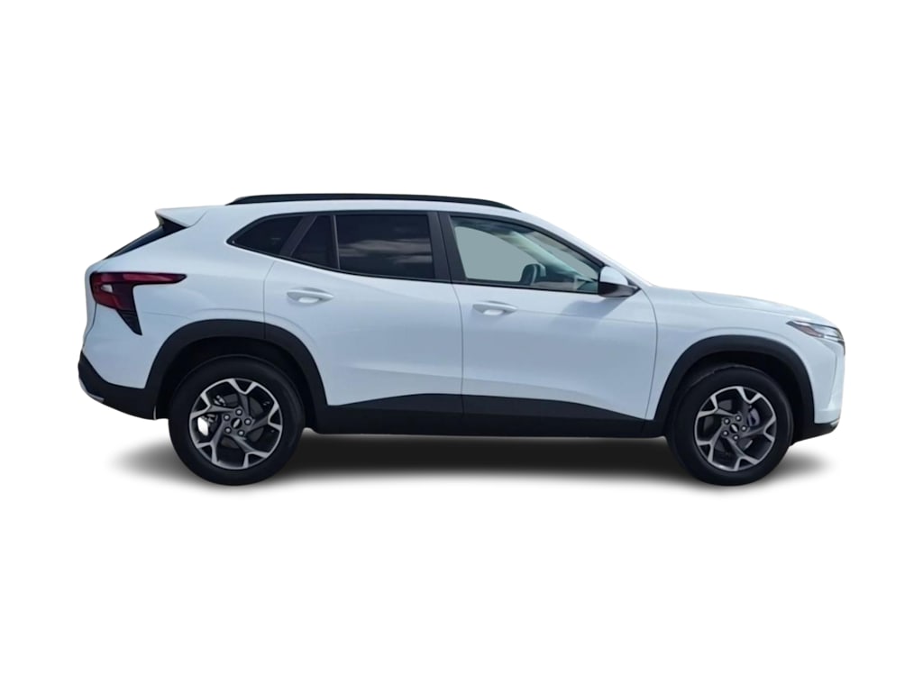 Thumbnail: 2026 Chevrolet Trax - 24