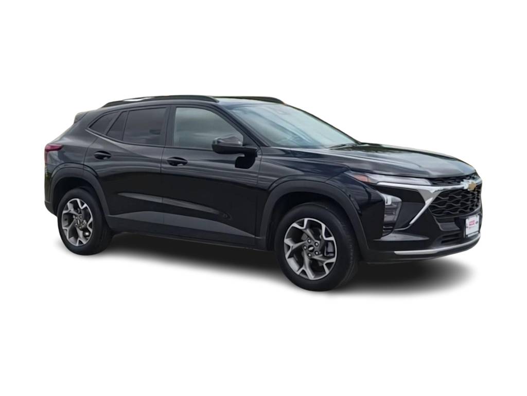 Thumbnail: 2025 Chevrolet Trax - 21