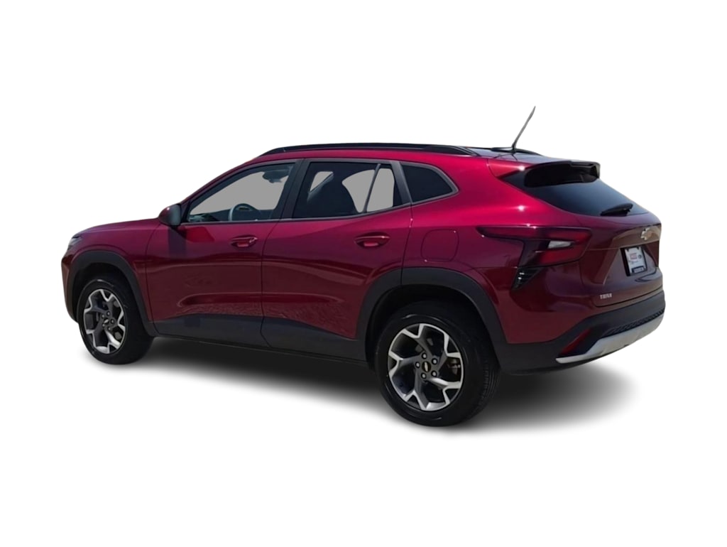 Thumbnail: 2025 Chevrolet Trax - 4