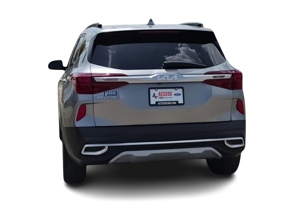 Thumbnail: 2023 Kia Seltos - 4