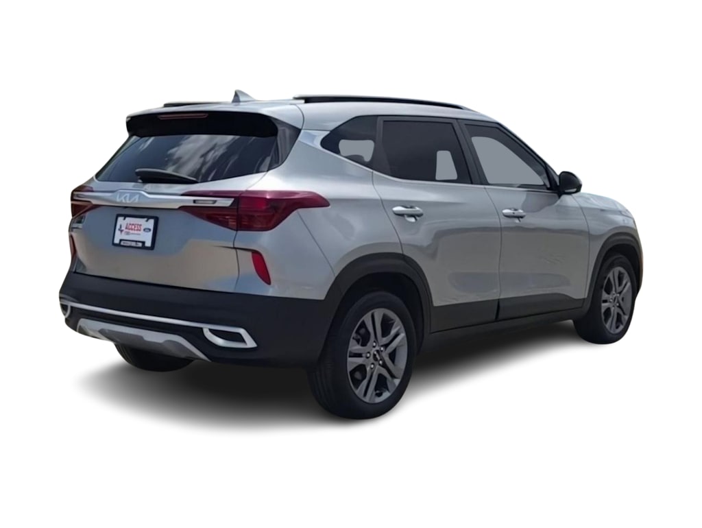 Thumbnail: 2023 Kia Seltos - 23