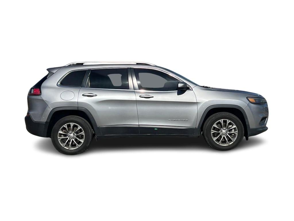 Thumbnail: 2019 Jeep Cherokee - 21