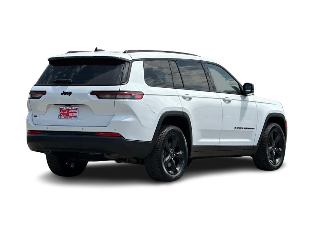 Thumbnail: 2022 Jeep Grand Cherokee L - 20