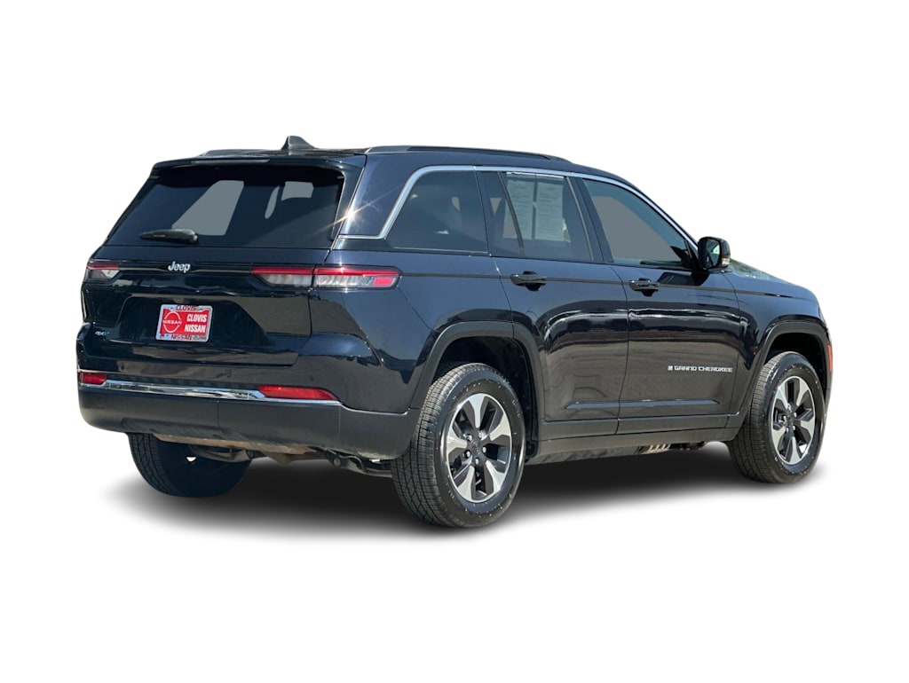 Thumbnail: 2024 Jeep Grand Cherokee - 18