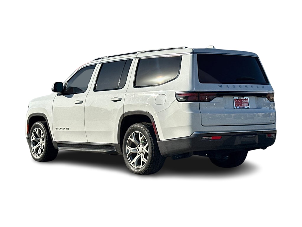 Thumbnail: 2022 Jeep Wagoneer - 4