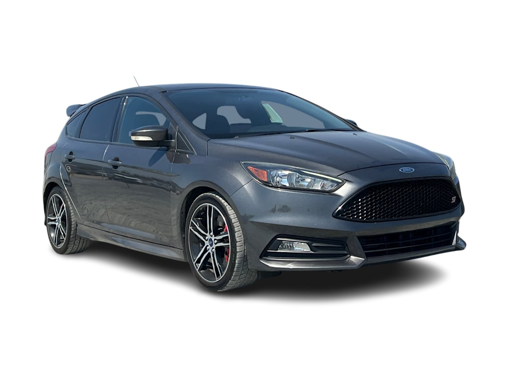Thumbnail: 2017 Ford Focus - 20