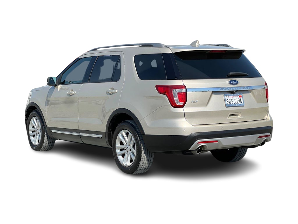 Thumbnail: 2017 Ford Explorer - 4