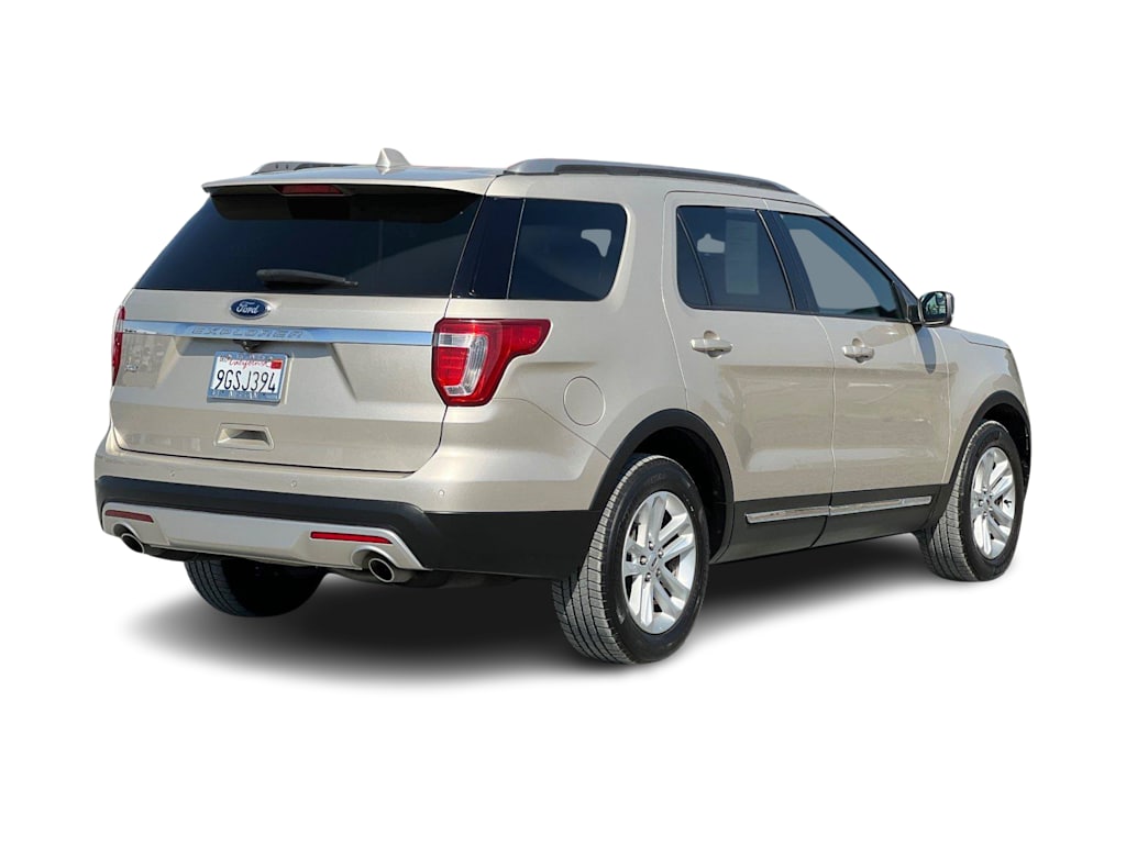 Thumbnail: 2017 Ford Explorer - 20