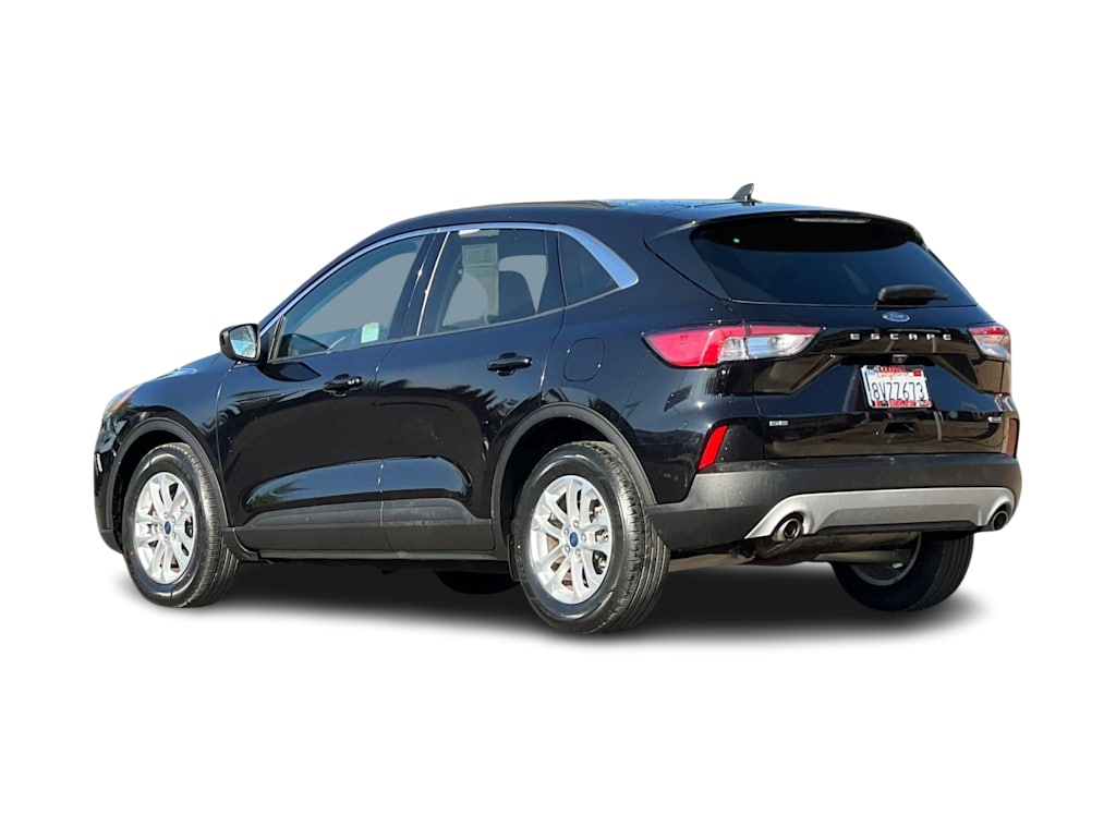 Thumbnail: 2021 Ford Escape - 4