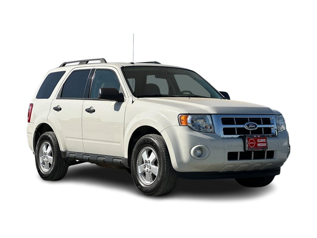 Thumbnail: 2011 Ford Escape - 22