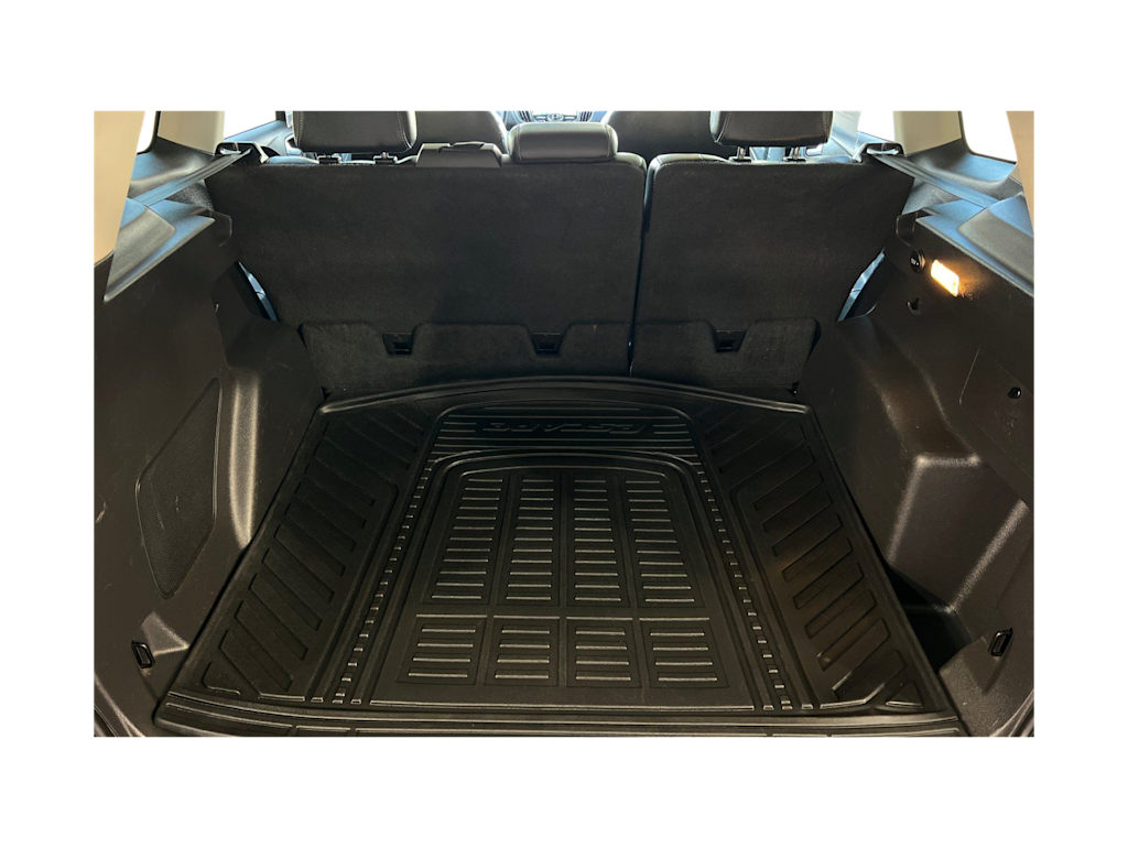 Thumbnail: 2016 Ford Escape - 16