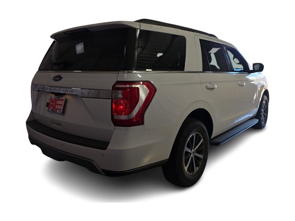 Thumbnail: 2020 Ford Expedition - 16