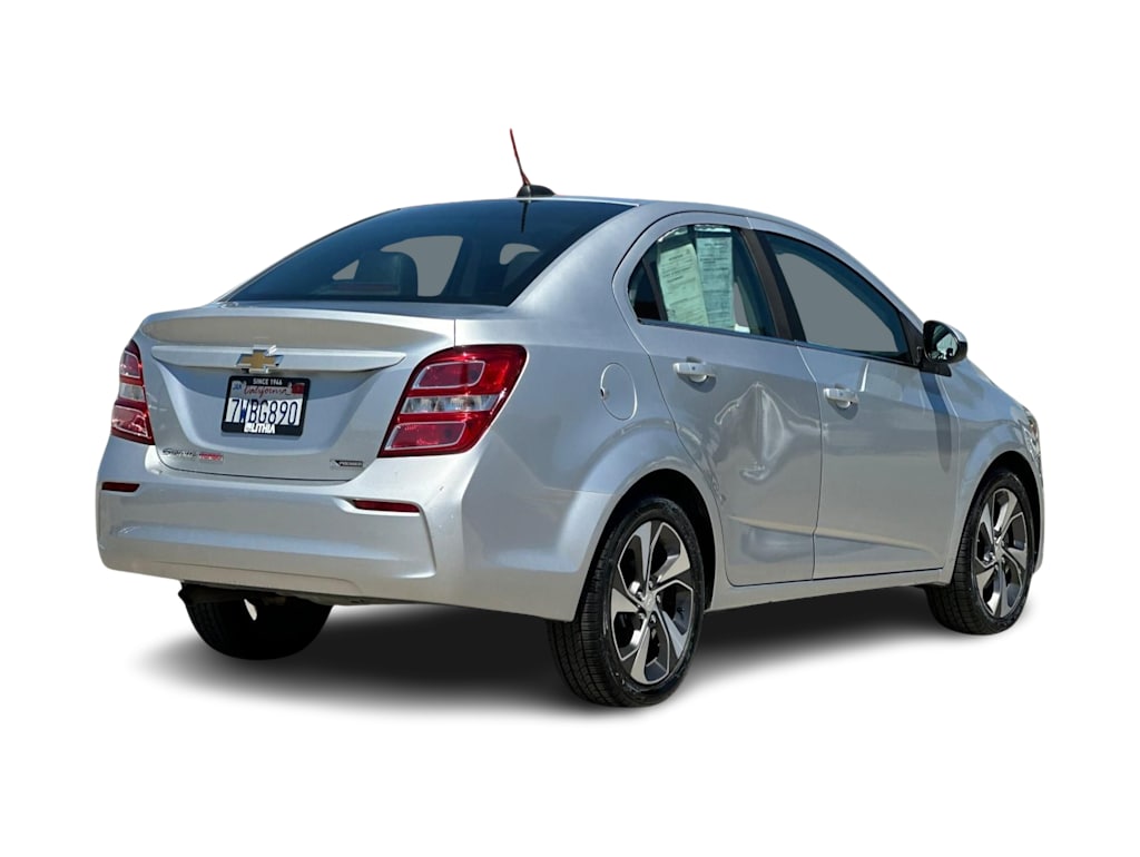Thumbnail: 2017 Chevrolet Sonic - 18