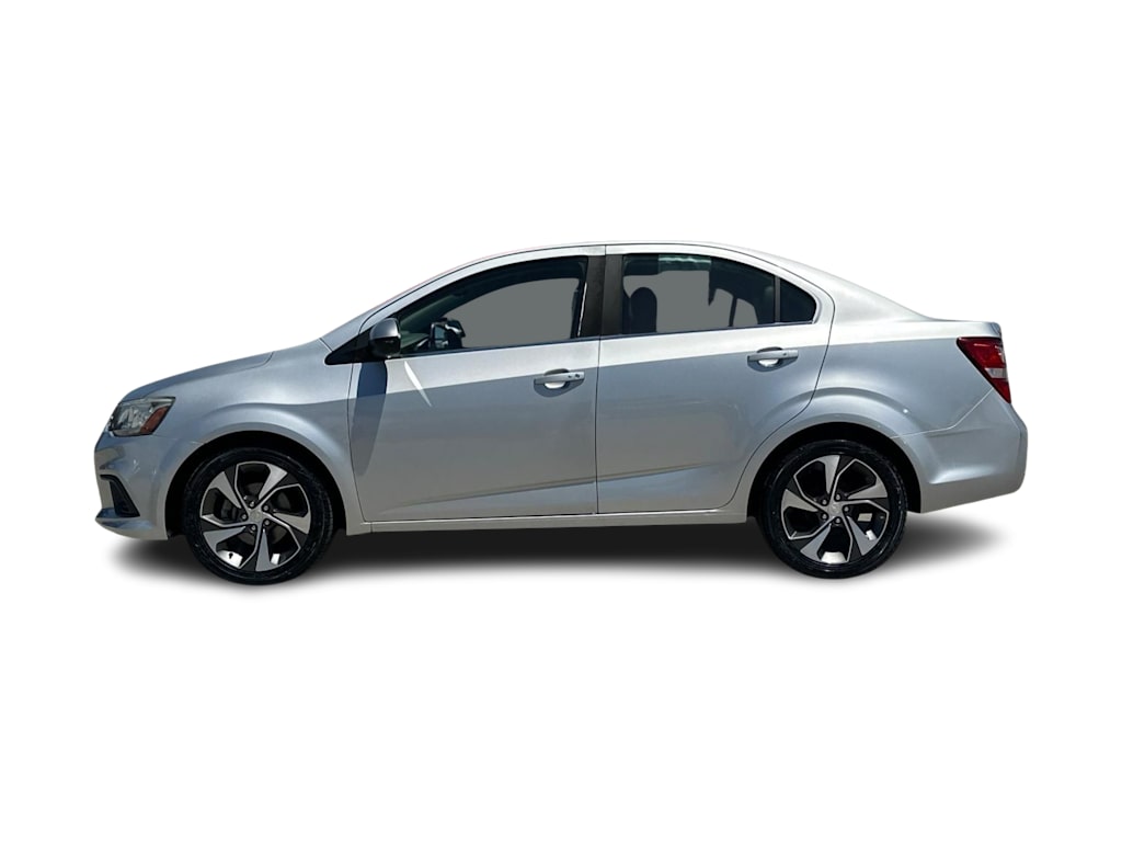 Thumbnail: 2017 Chevrolet Sonic - 3