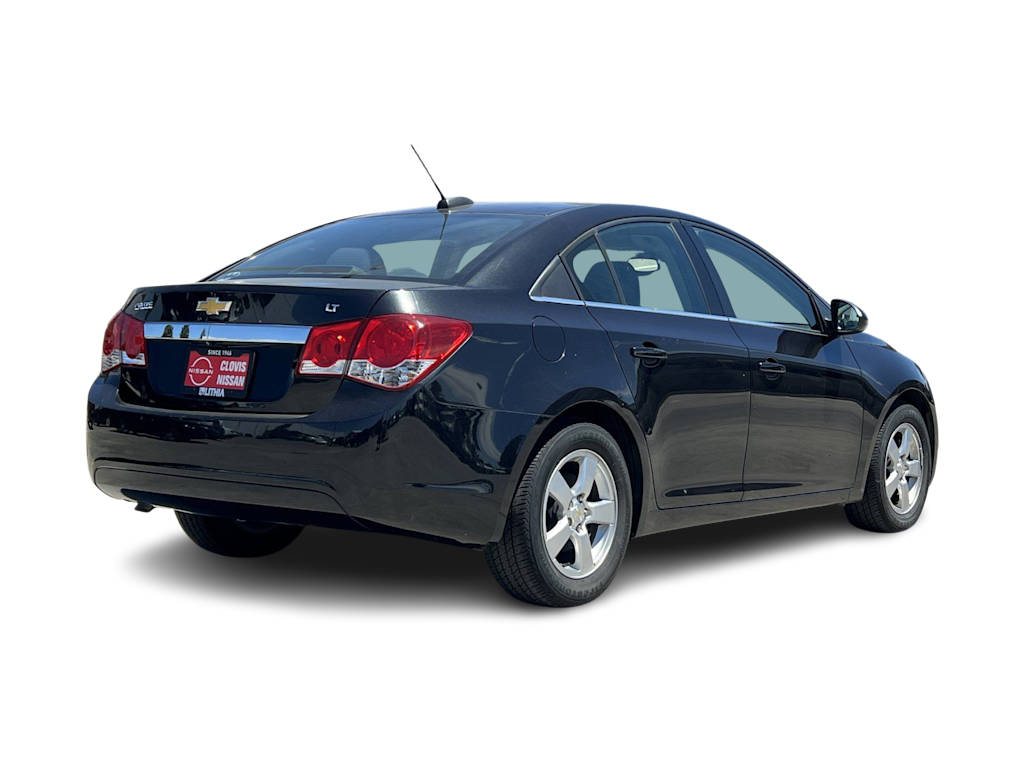 Thumbnail: 2015 Chevrolet Cruze - 18