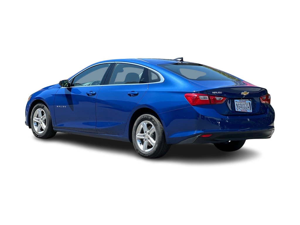 Thumbnail: 2023 Chevrolet Malibu - 4