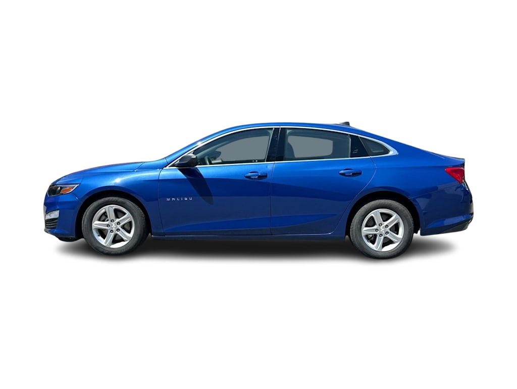 Thumbnail: 2023 Chevrolet Malibu - 3