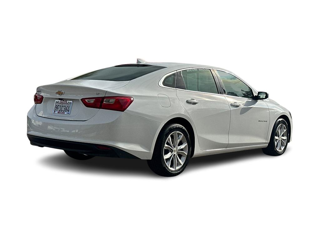 Thumbnail: 2023 Chevrolet Malibu - 18