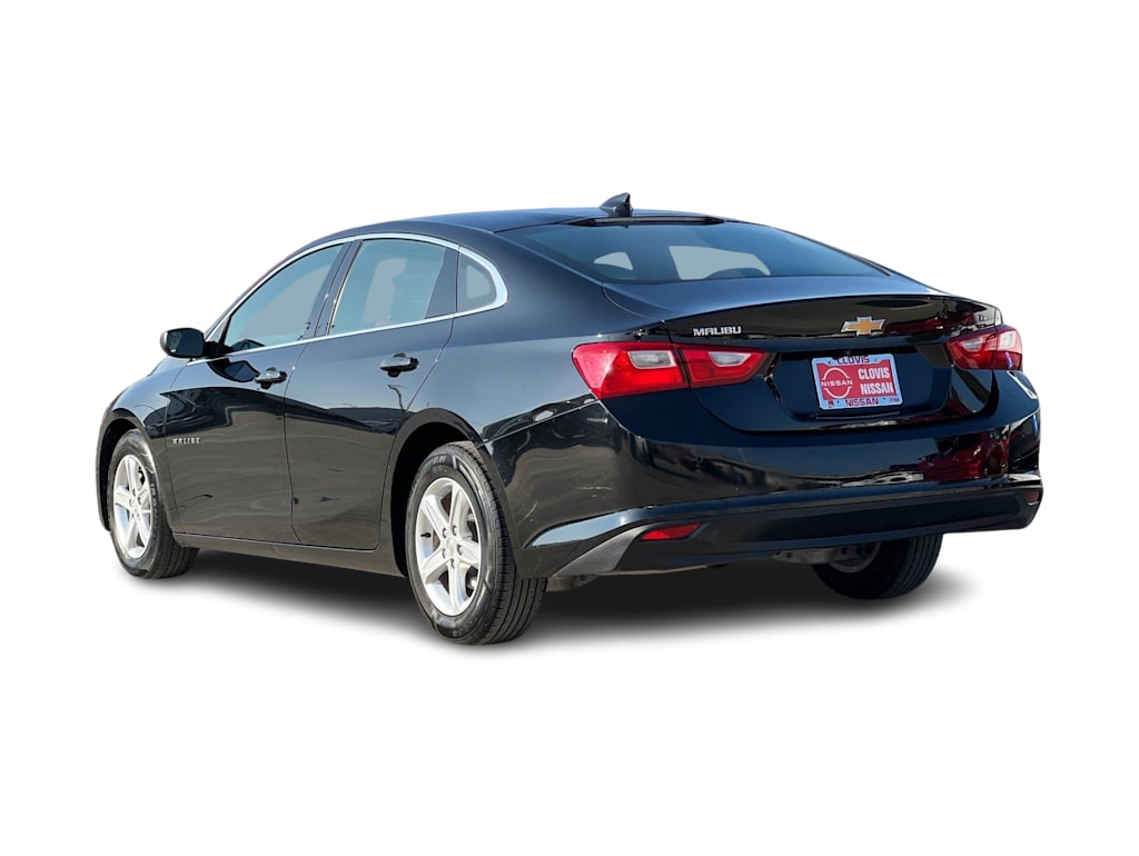 Thumbnail: 2024 Chevrolet Malibu - 4