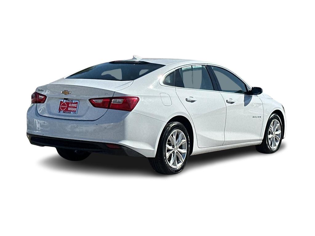 Thumbnail: 2024 Chevrolet Malibu - 18