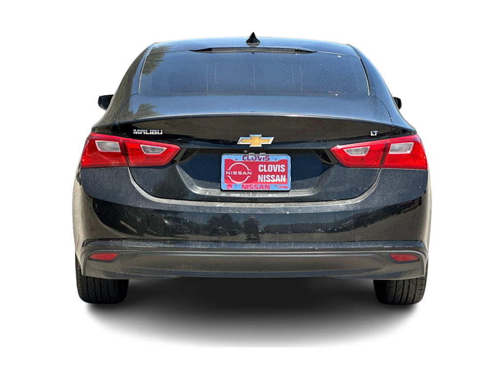Thumbnail: 2016 Chevrolet Malibu - 5