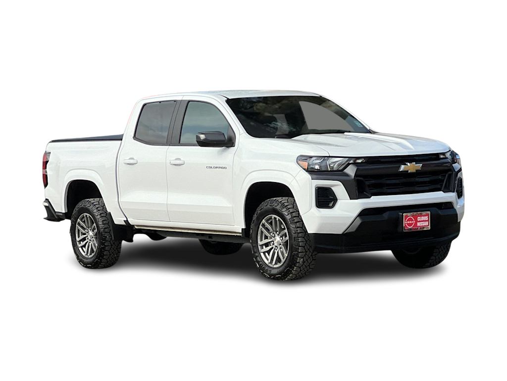 Thumbnail: 2023 Chevrolet Colorado - 21