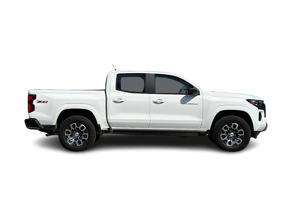 Thumbnail: 2024 Chevrolet Colorado - 20