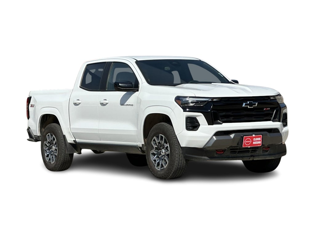 Thumbnail: 2024 Chevrolet Colorado - 21