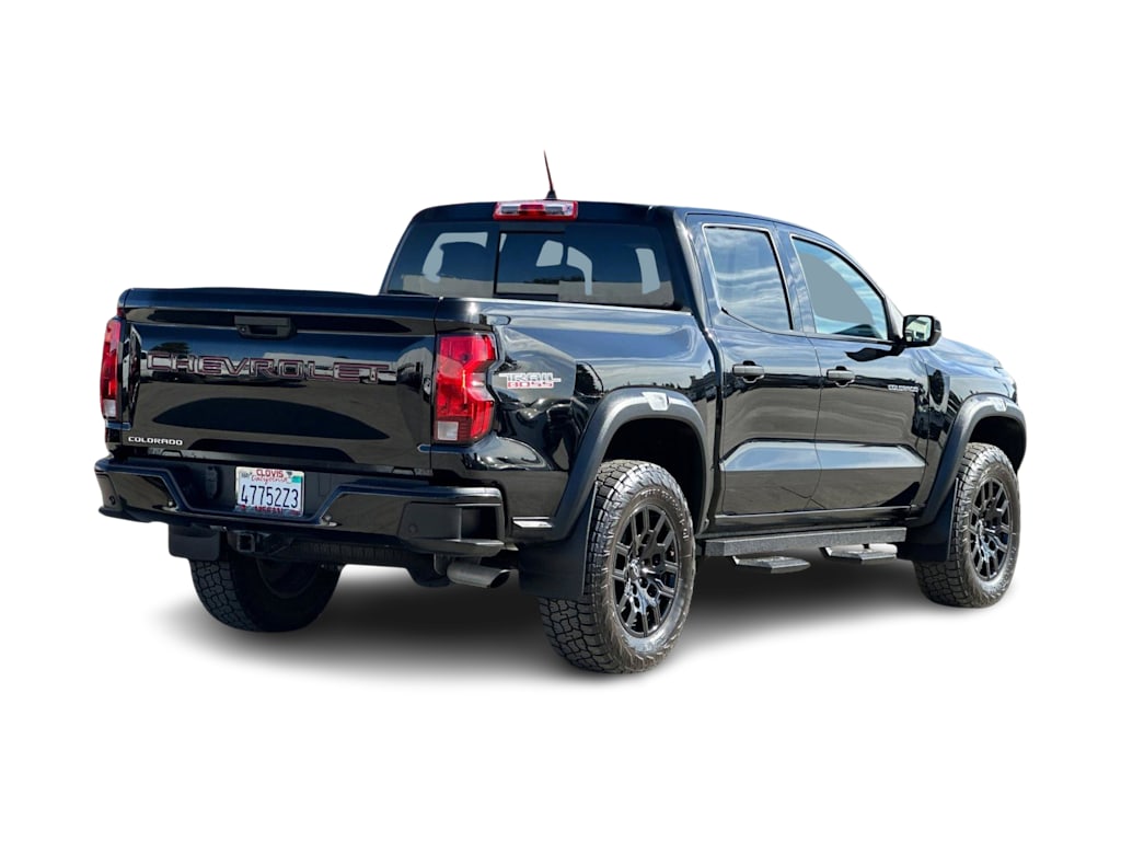 Thumbnail: 2024 Chevrolet Colorado - 19