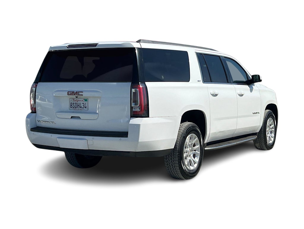 Thumbnail: 2019 GMC Yukon XL - 18