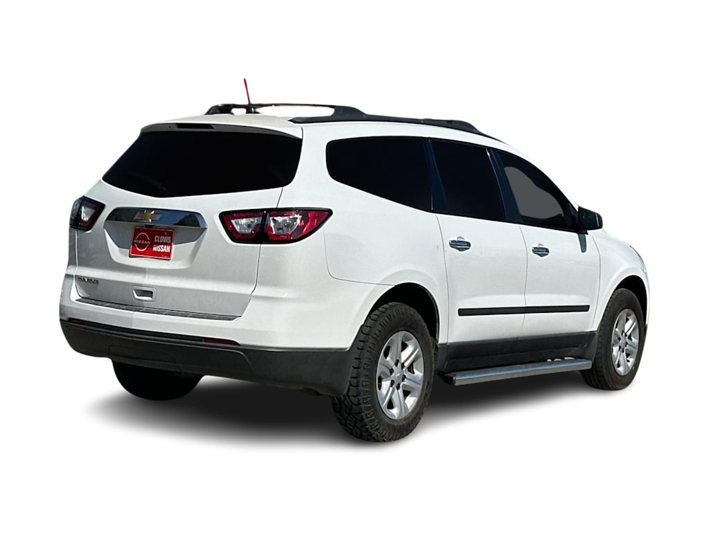 Thumbnail: 2017 Chevrolet Traverse - 18