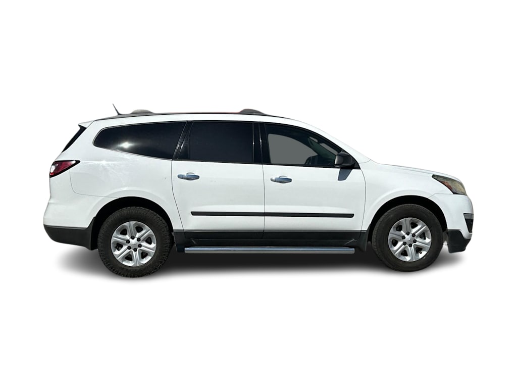 Thumbnail: 2017 Chevrolet Traverse - 19