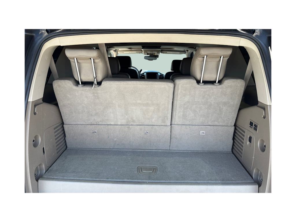 Thumbnail: 2016 Chevrolet Tahoe - 17