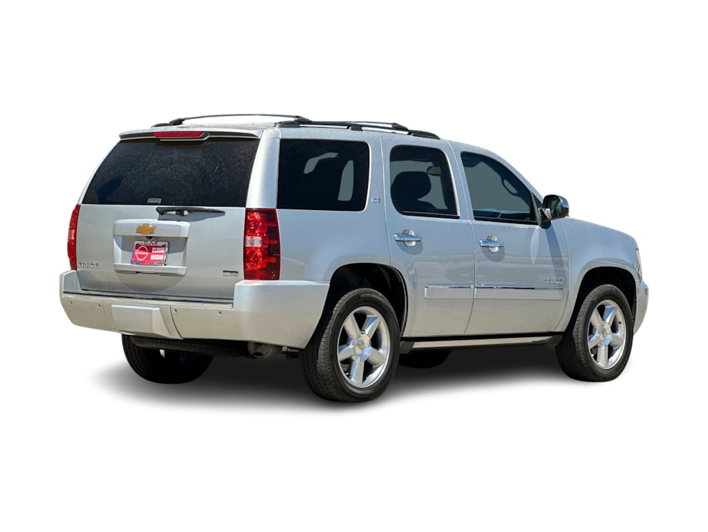 Thumbnail: 2012 Chevrolet Tahoe - 16