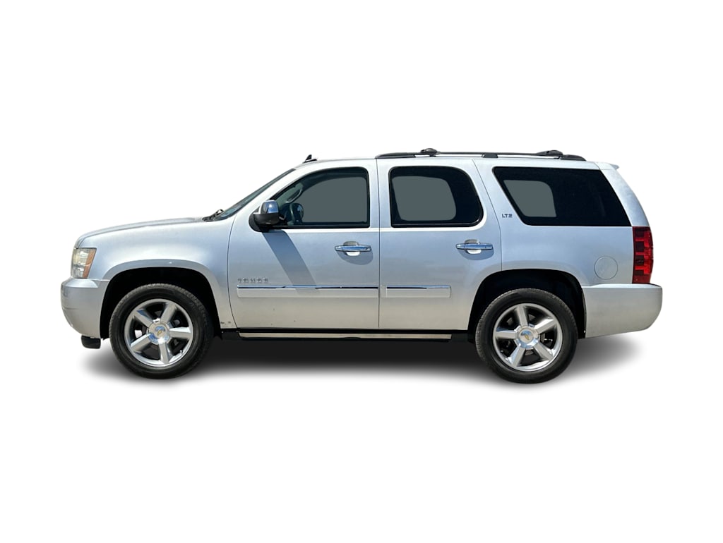 Thumbnail: 2012 Chevrolet Tahoe - 3