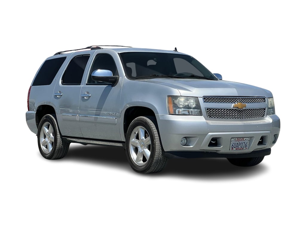 Thumbnail: 2012 Chevrolet Tahoe - 21