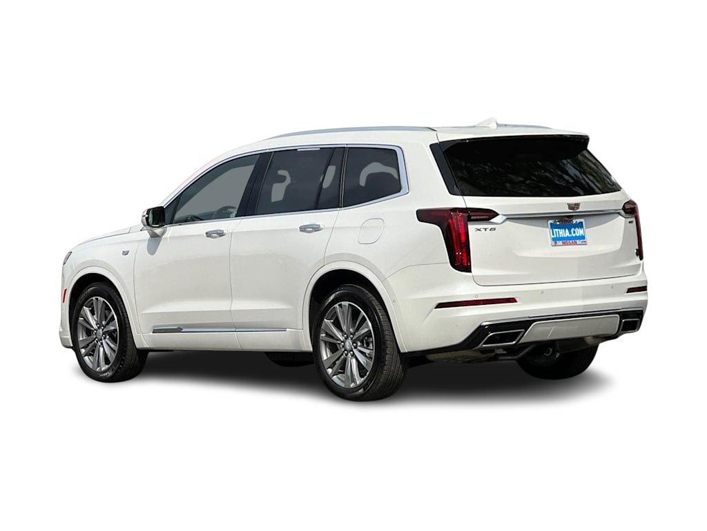 Thumbnail: 2025 Cadillac XT6 - 4