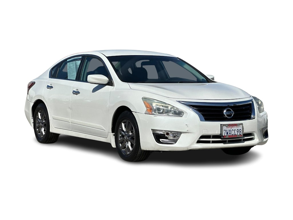 Thumbnail: 2015 Nissan Altima - 20