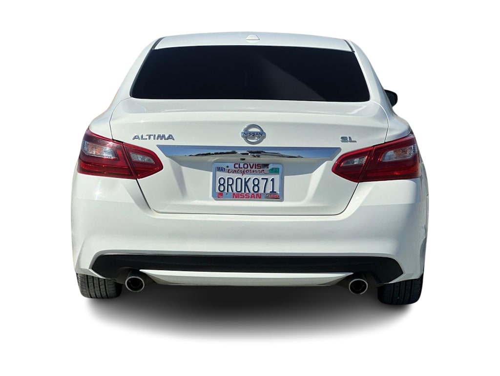 Thumbnail: 2018 Nissan Altima - 5