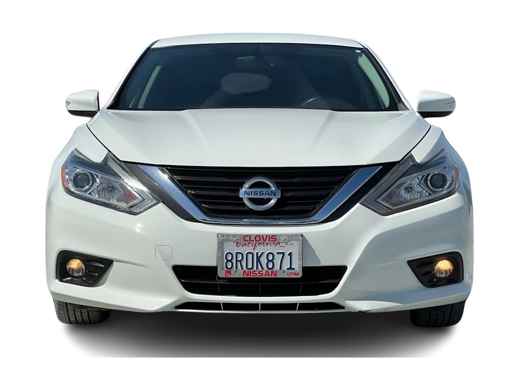 Thumbnail: 2018 Nissan Altima - 6